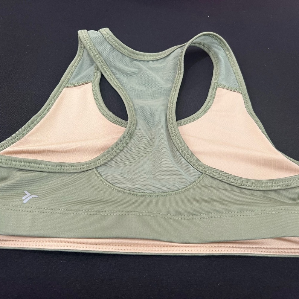 Old Navy girls Sports Bra